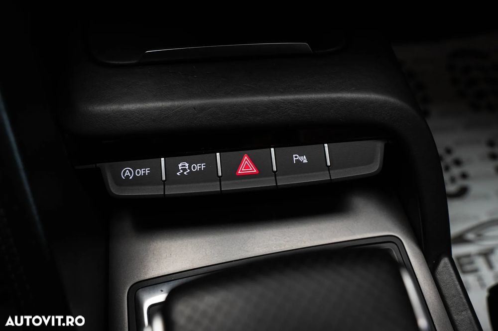 Audi R8 V10 5.2 FSI quattro S tronic - 17