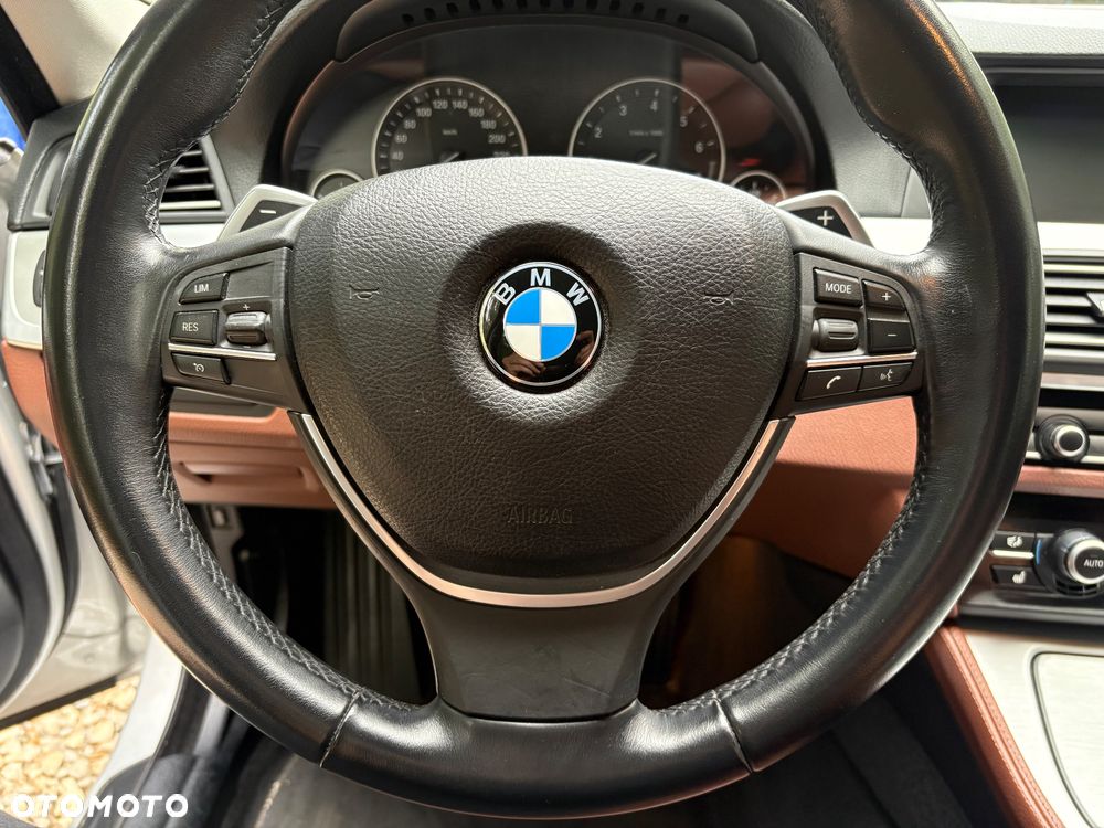 BMW Seria 5 - 29