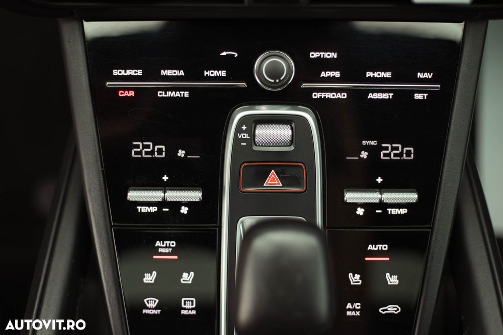PORSCHE Cayenne 2018 — imagine 8