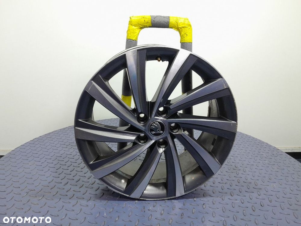 SKODA OCTAVIA IV FELGA ALUMINIOWA 7.5JX18R 5X112 ET48 5E3601025H - 1
