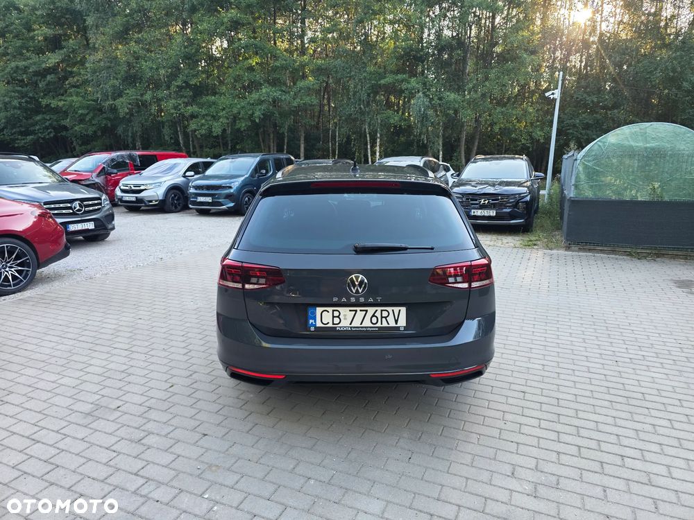 Volkswagen Passat 2.0 TDI SCR DSG Business - 5