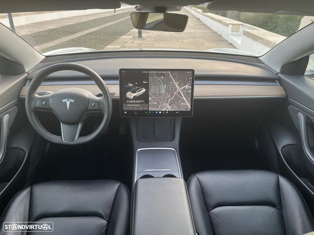 Tesla Model 3 RWD - 7