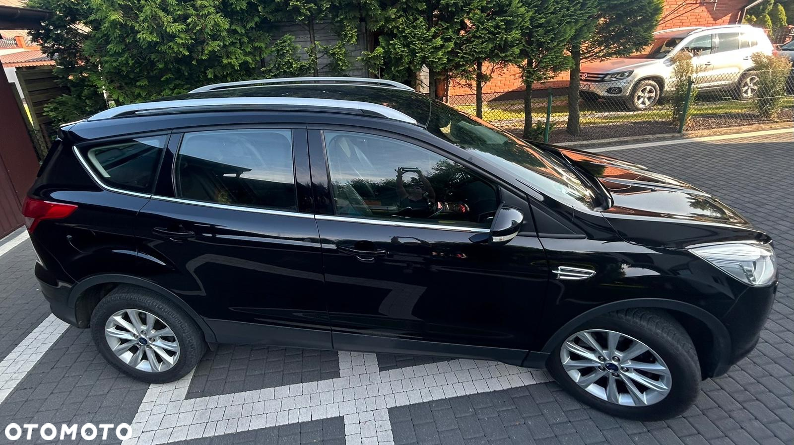 Ford Kuga - 8