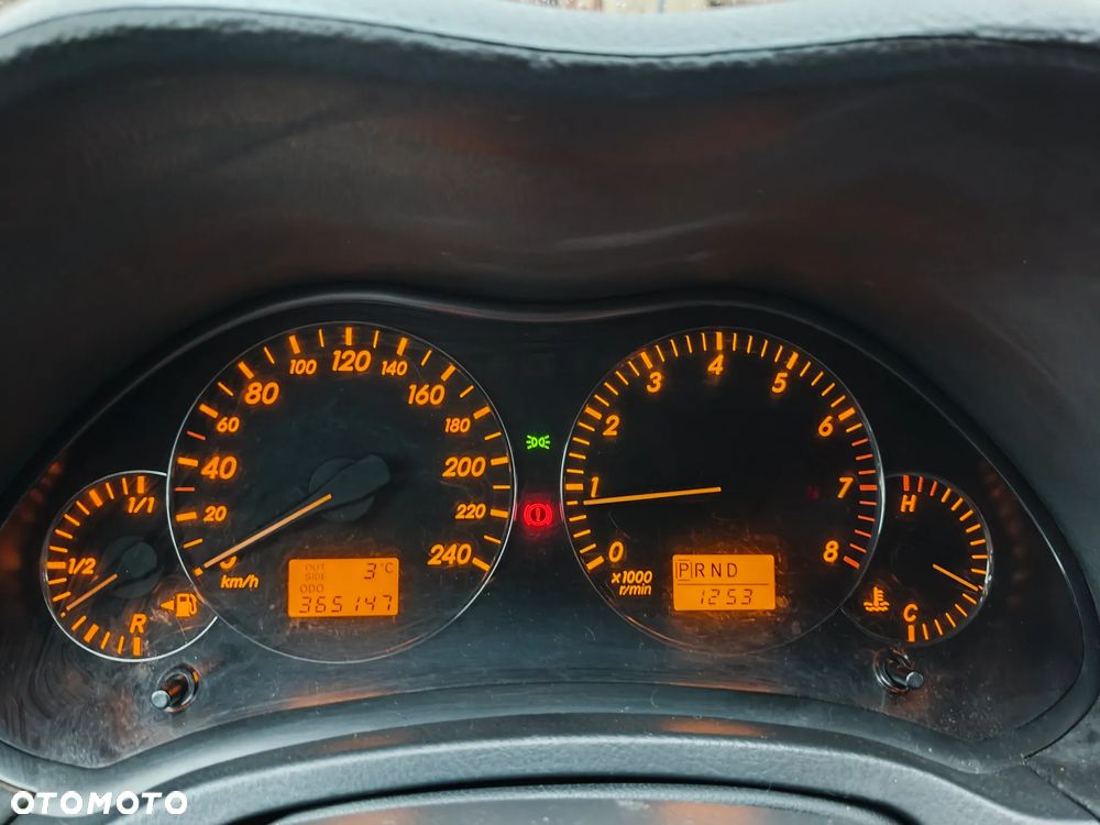 Toyota Avensis 2.0 VVT-i Automatik Executive - 21