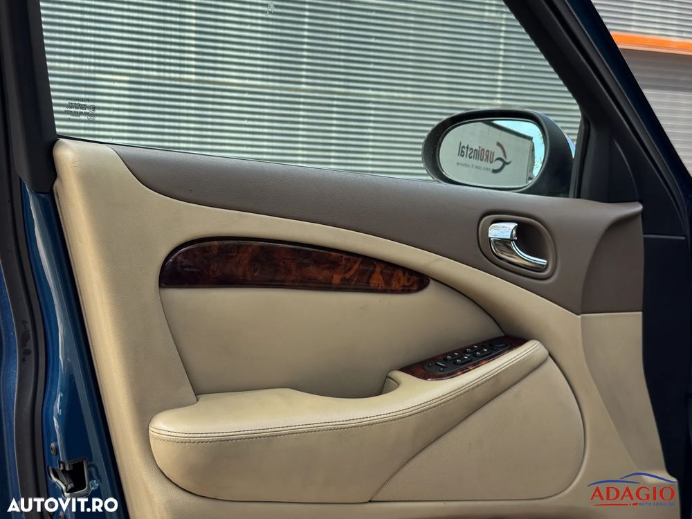Jaguar S-Type 2.7 D Luxury Aut - 35