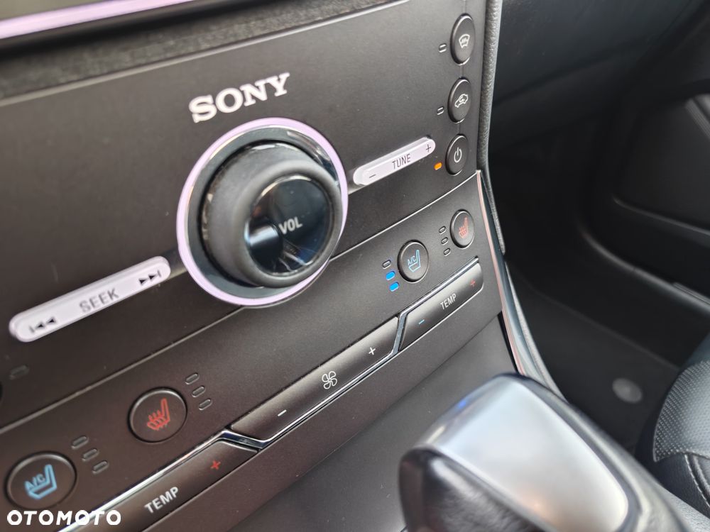 Ford S-Max - 31