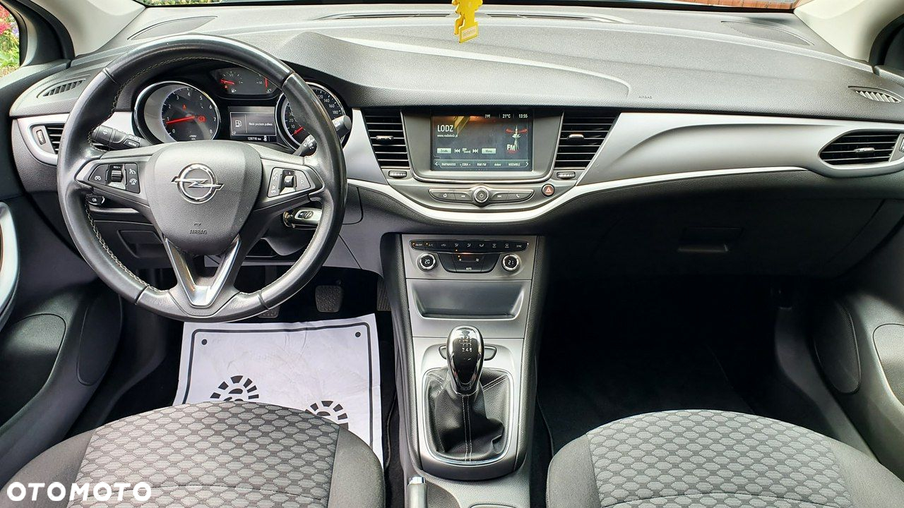 Opel Astra - 14