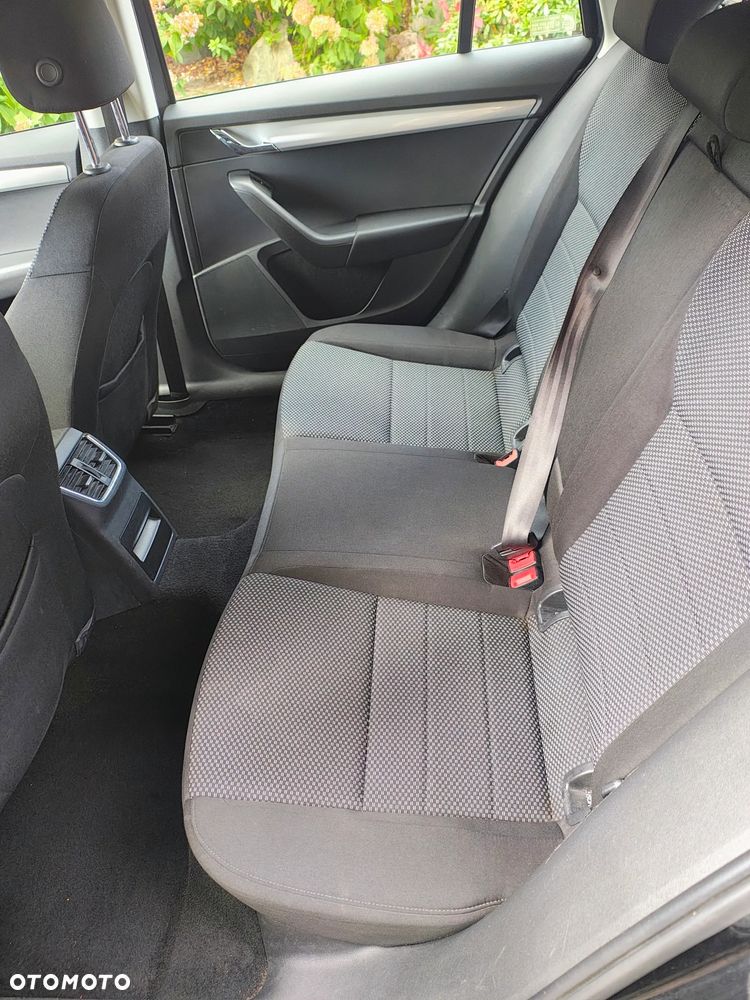 Skoda Octavia - 8