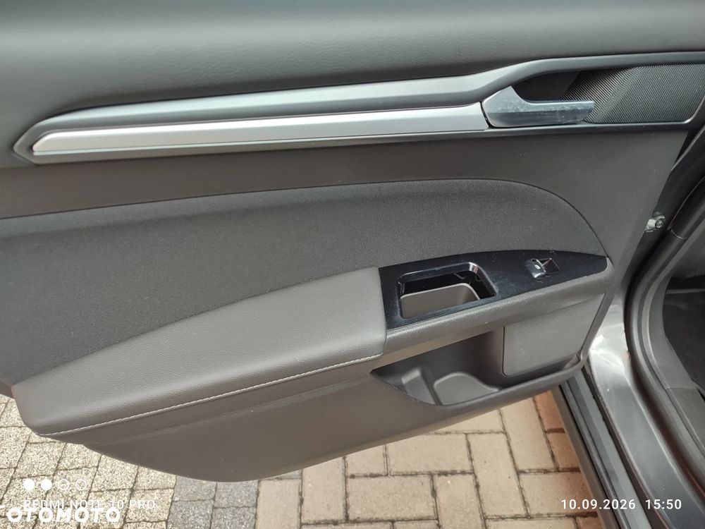 Ford Mondeo 1.5 EcoBoost Titanium - 31