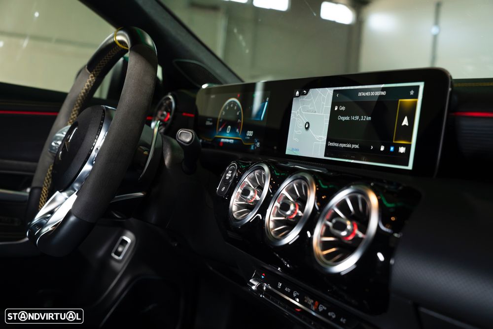 Mercedes-Benz CLA 45 AMG S 4Matic+ Speedshift 8G-DCT - 24