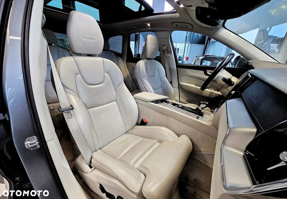 Volvo XC 60 D5 AWD Inscription - 30