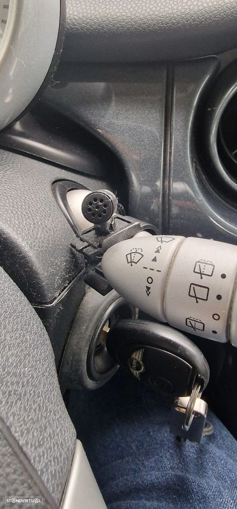 MINI 3 Portas One 1.4 D - 10