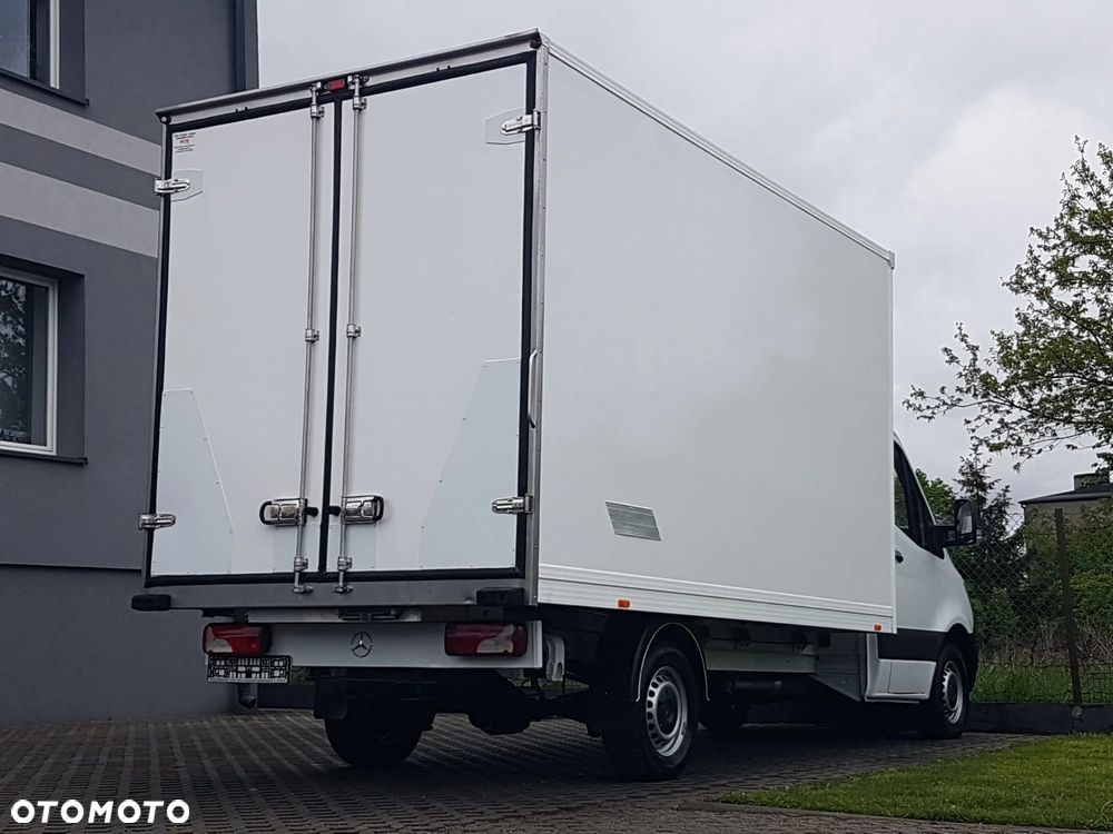 Mercedes-Benz Sprinter 8EP KONTENER 4,22x2,15x2,30 KLIMA 314CDI MANUAL 6-BIEGÓW KRAJOWY - 29