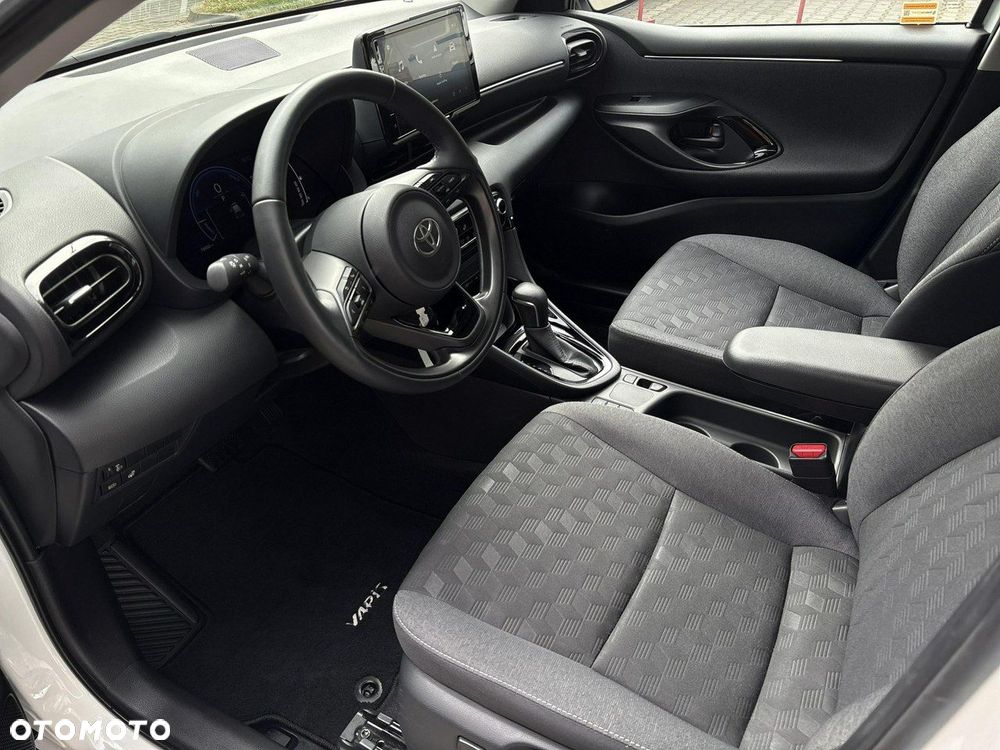 Toyota Yaris - 9