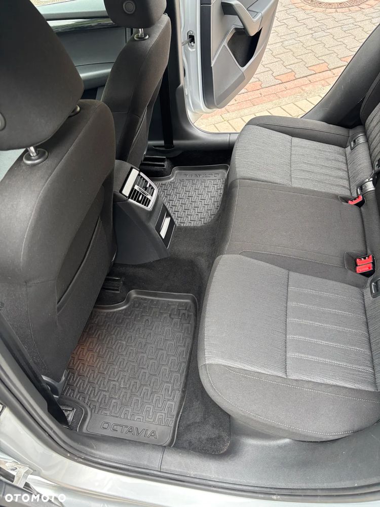 Skoda Octavia 1.5 TSI GPF ACT Clever - 12