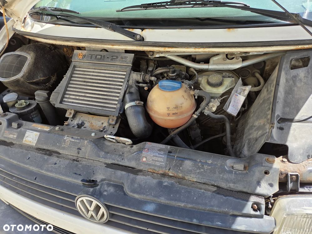 Volkswagen Transporter - 14