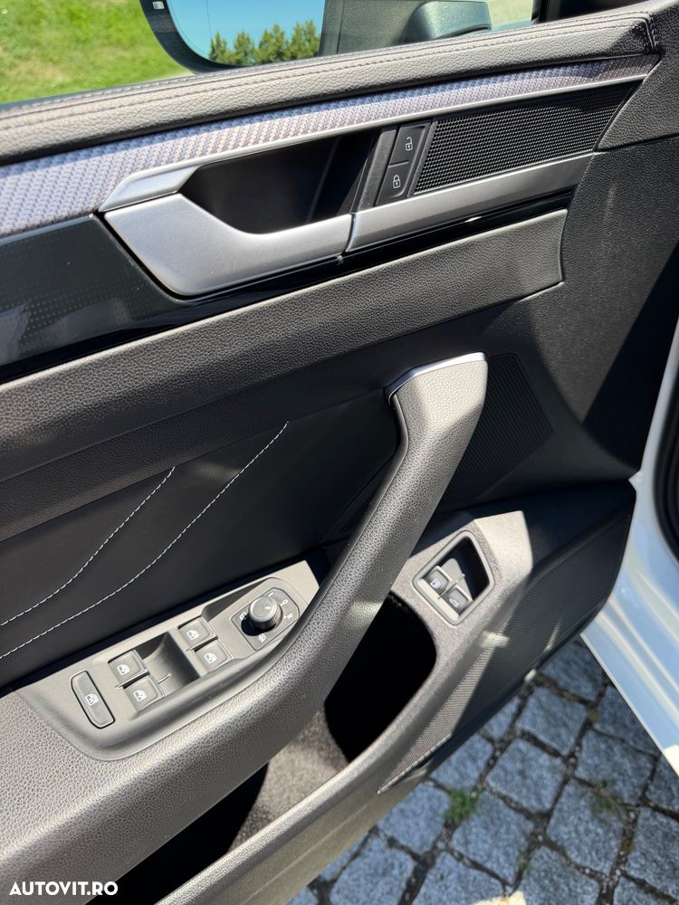 Volkswagen ARTEON 1.4 eHybrid OPF DSG R-Line - 15