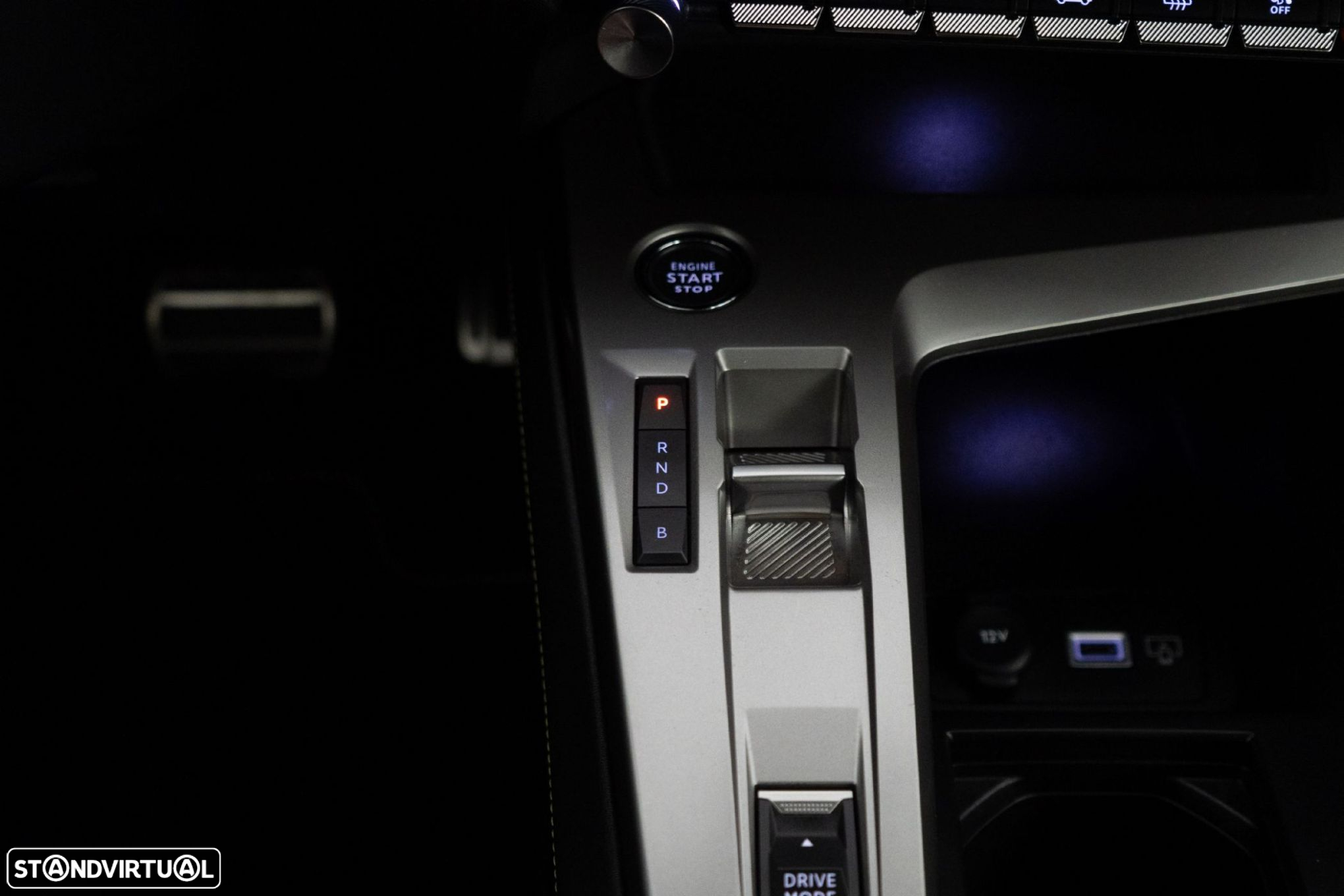 Peugeot 408 1.6 Hybrid GT e-EAT8 - 25