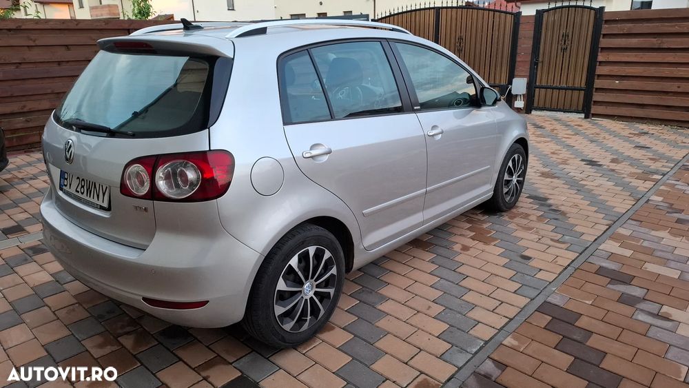 Volkswagen Golf Plus 1.6 TDI DPF BMT Comfortline DSG - 4