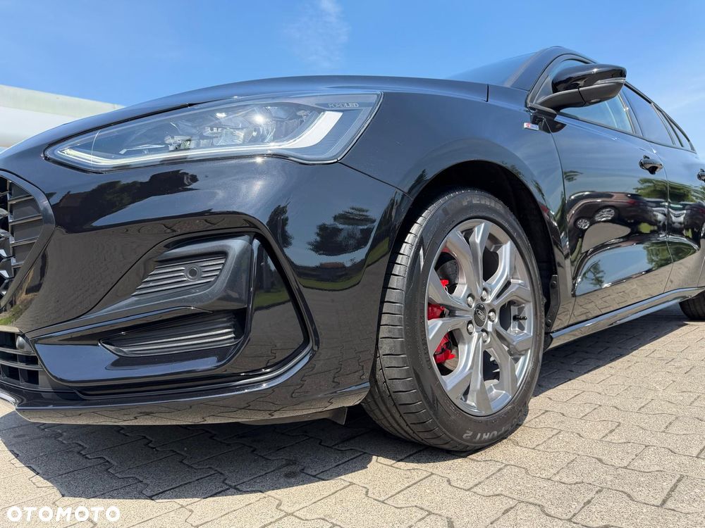 Ford Focus 1.0 EcoBoost mHEV ST-Line - 12