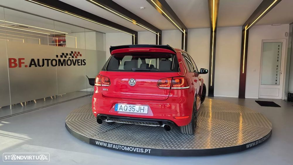 VW Golf 2.0 TSi GTI DSG - 17