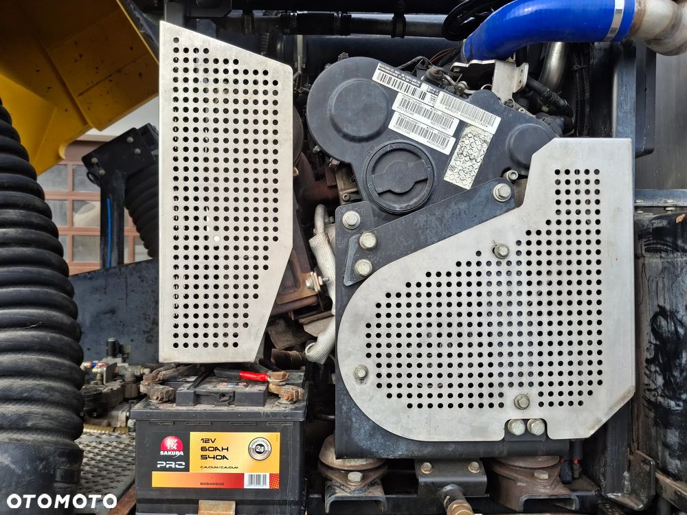 Renault C280 Zamiatarka SEMAT Zoeller FAUN Karcher 2 Silniki Rura Do Liści Listwy Ciśnieniowe Lanca 2 Zbiorniki Wody Szczotki L/R 2018r Euro 6 - 24