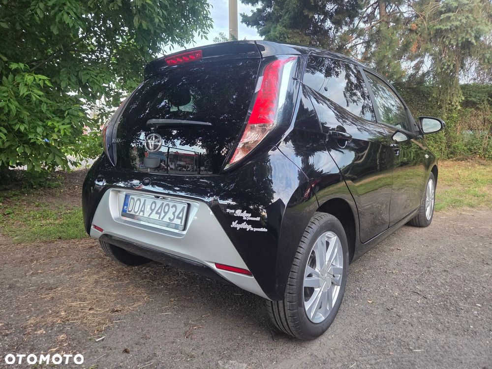 Toyota Aygo x-clusiv - 7
