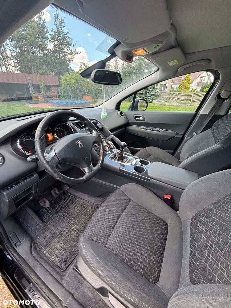 Peugeot 3008 - 14