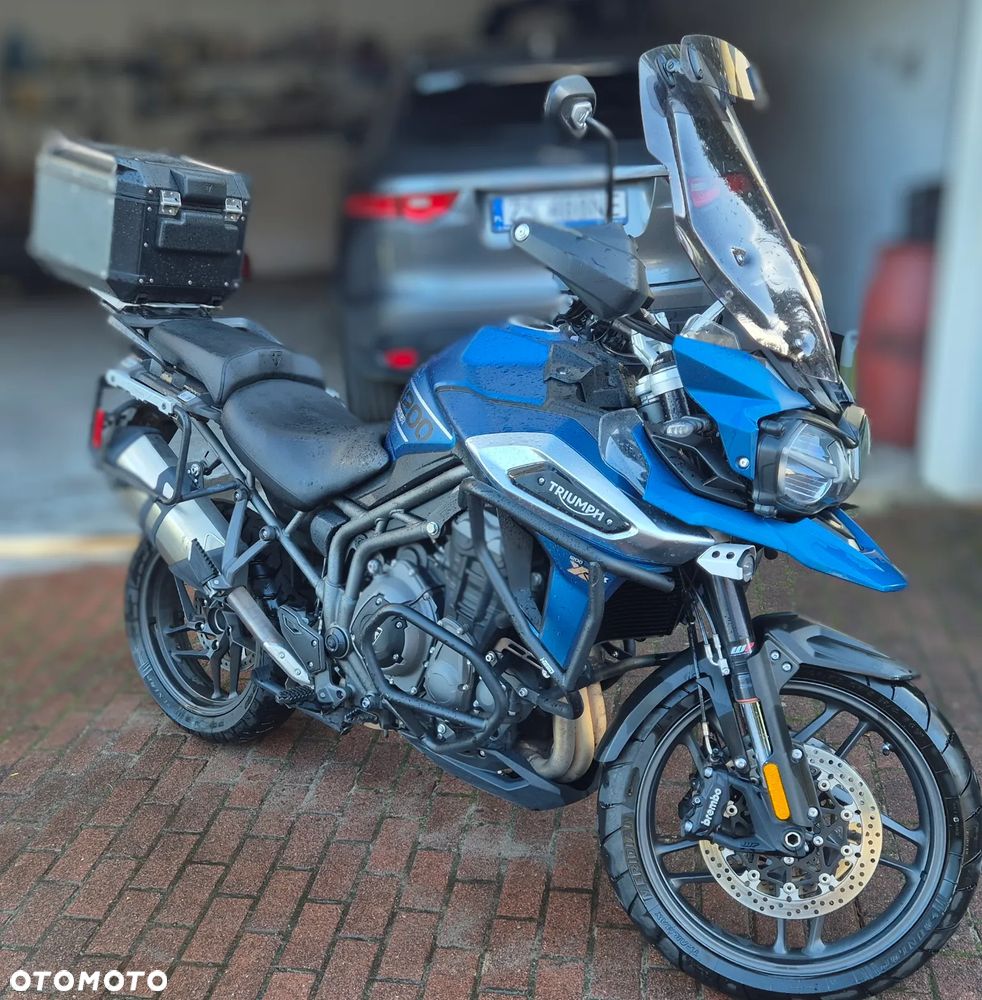 Triumph Tiger - 2