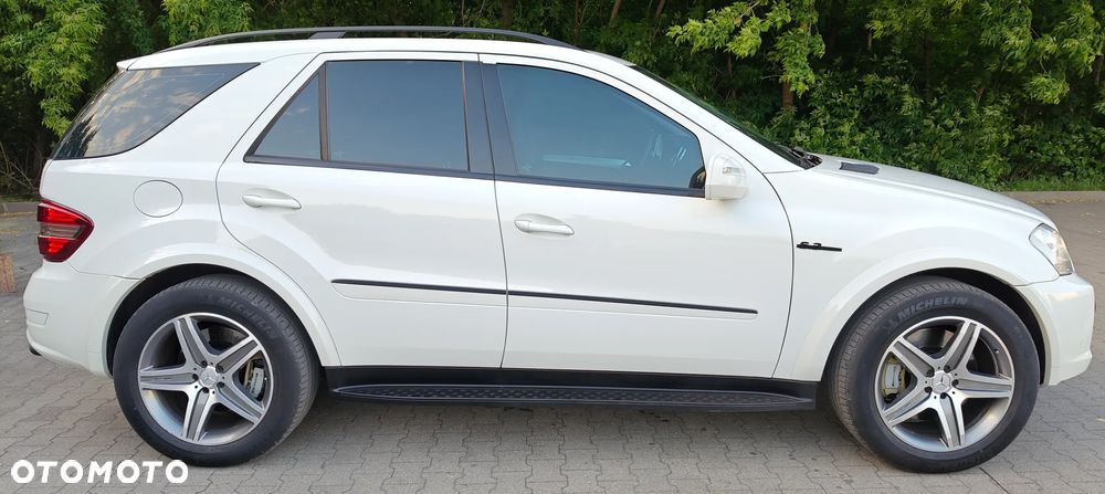 Mercedes-Benz ML - 7