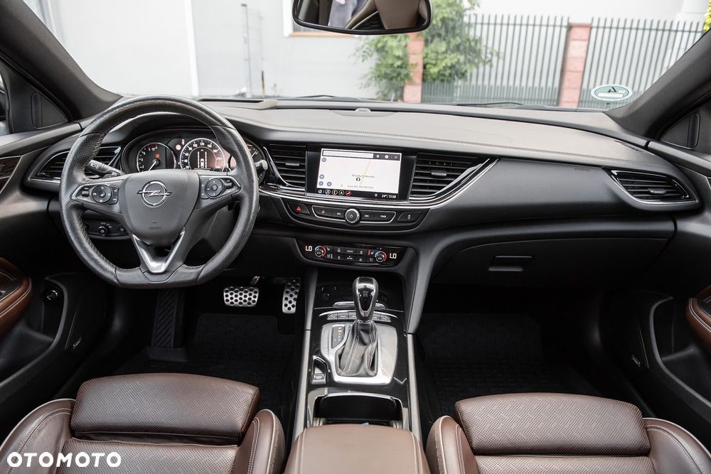 Opel Insignia 2.0 CDTI 4x4 GSi S&S - 30