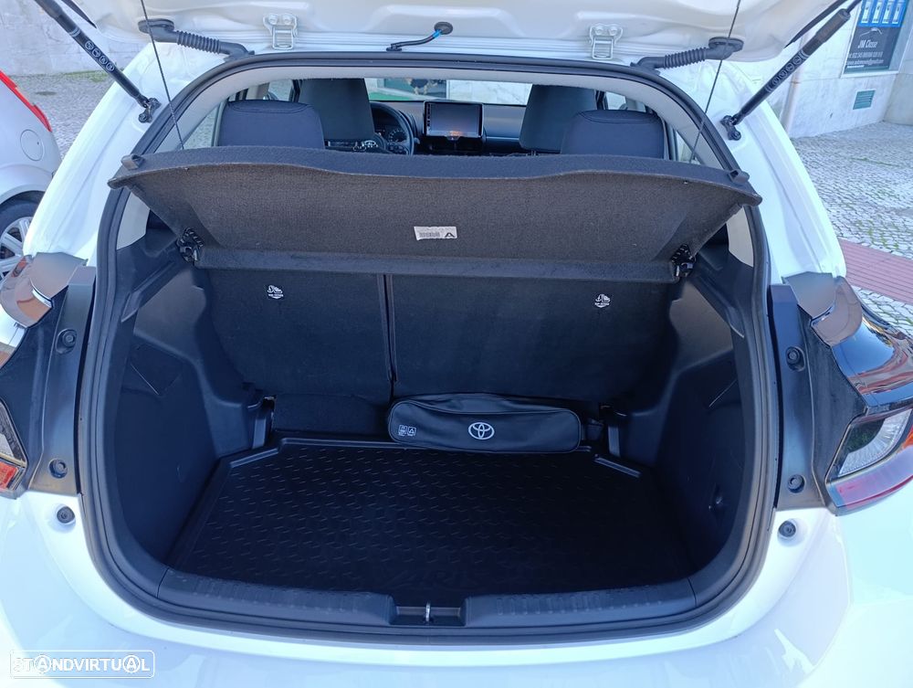 Toyota Yaris 1.5 HDF Comfort Plus - 28