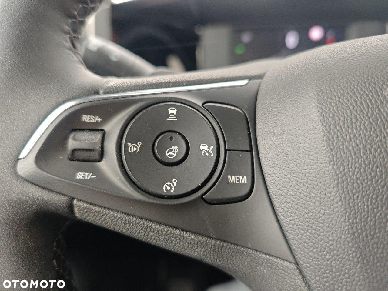 Opel Mokka - 23