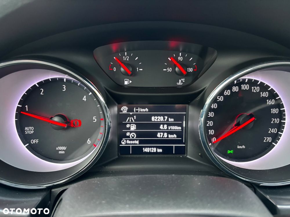 Opel Astra - 16