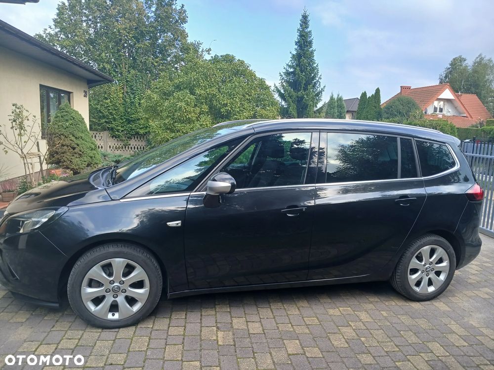 Opel Zafira - 2