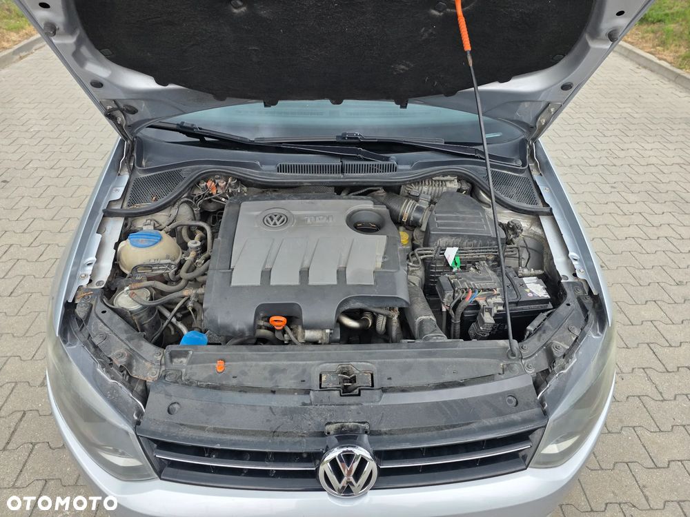Volkswagen Polo - 11