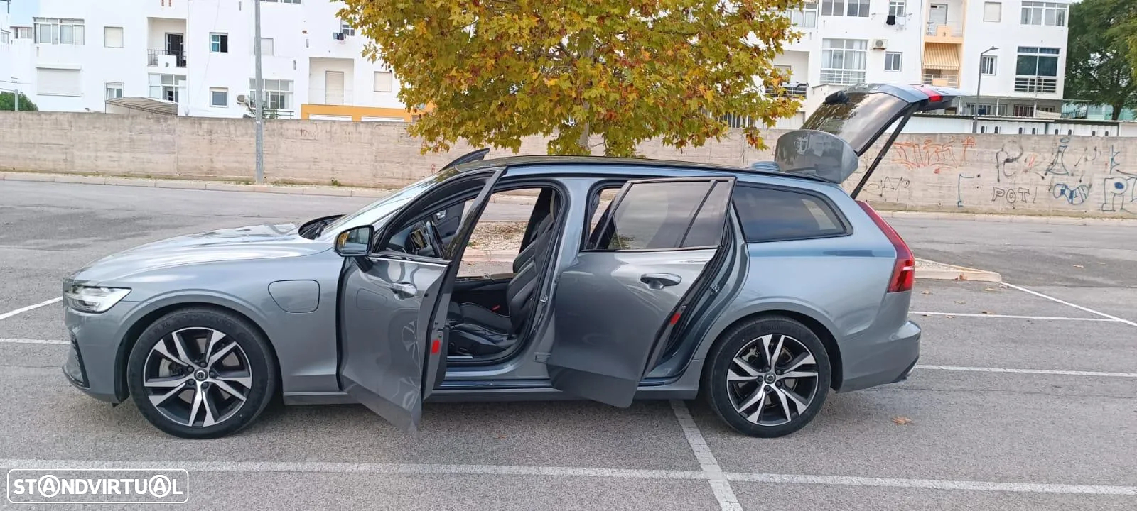 Volvo V60 2.0 T6 AWD TE R-Design - 17