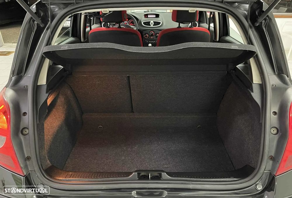 Renault Clio 1.2 16V Rip Curl - 32