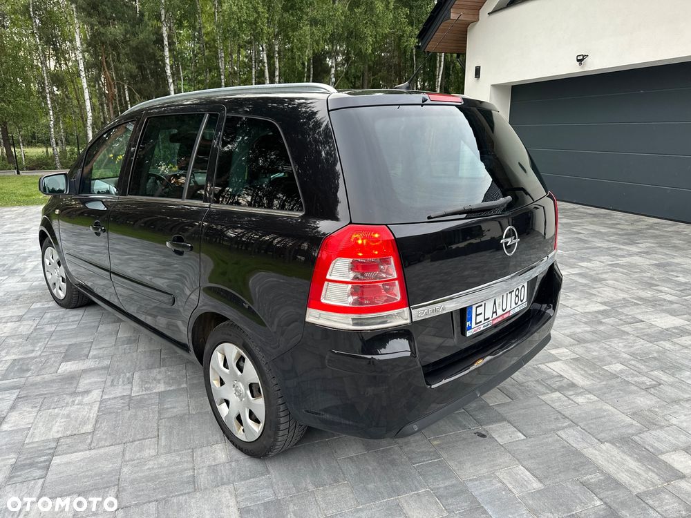 Opel Zafira 1.8 Cosmo EU5 - 20