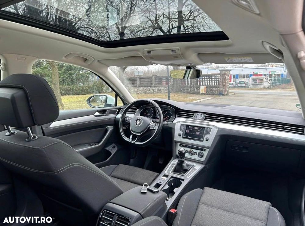 Volkswagen Passat - 3