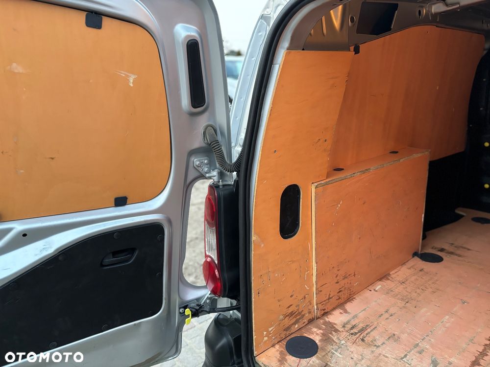 Peugeot Partner - 15