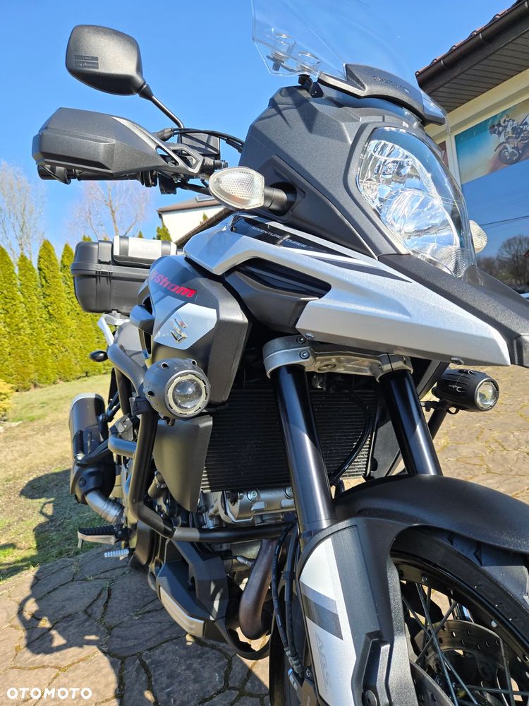 Suzuki V-STROM - 21