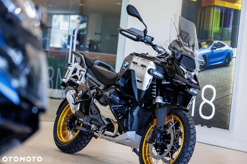 BMW R - 1