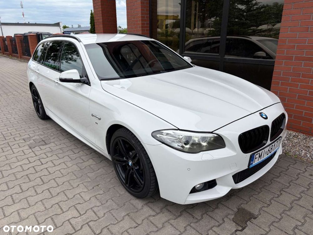 BMW Seria 5 530d xDrive Sport-Aut - 2