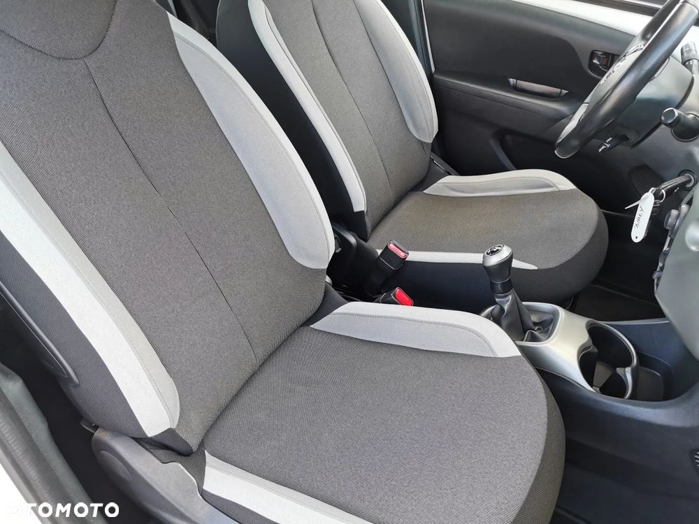 Toyota Aygo - 11