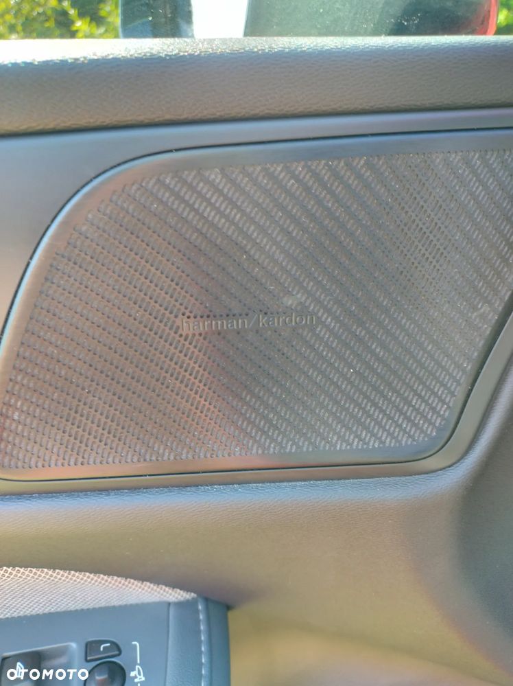 Volvo S60 B4 B R-Design - 13