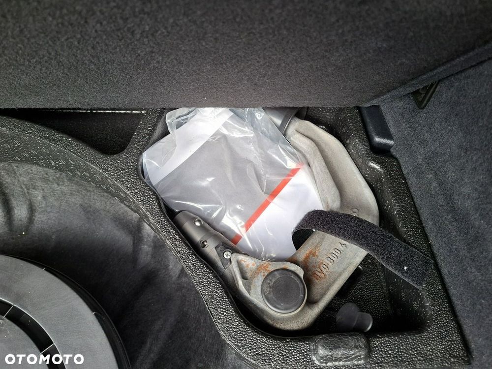 Audi A3 3-drzwiowe 1.6 TDI - 28