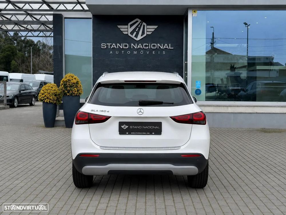 Mercedes-Benz GLA 180 d Style - 7
