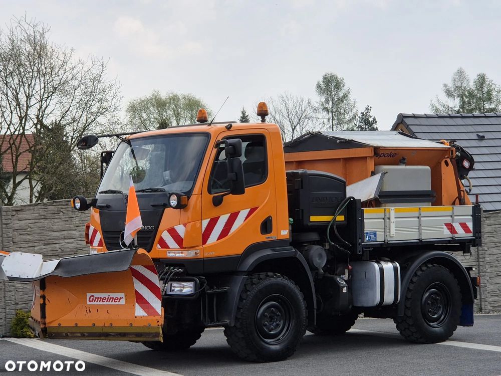 Unimog U20 Ciągnik 4x4 Schmidt - 3
