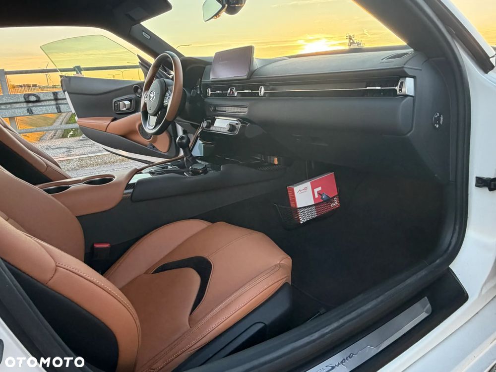 Toyota Supra - 19